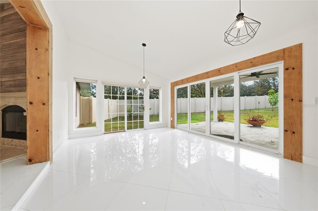 For Sale: $499,000 (3 beds, 2 baths, 1914 Square Feet)