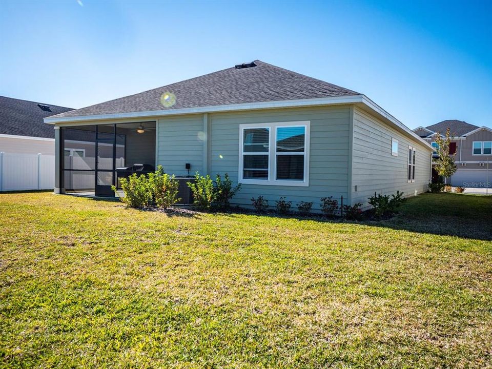 For Rent: $2,000 (3 beds, 2 baths, 1721 Square Feet)