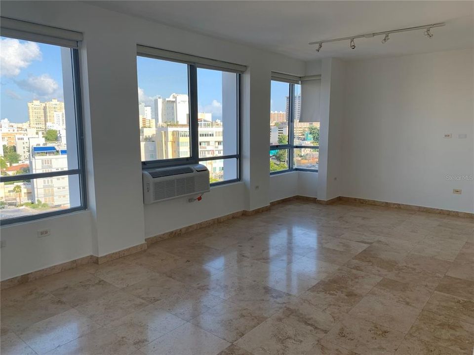 For Rent: $7,800 (4 beds, 3 baths, 2420 Square Feet)