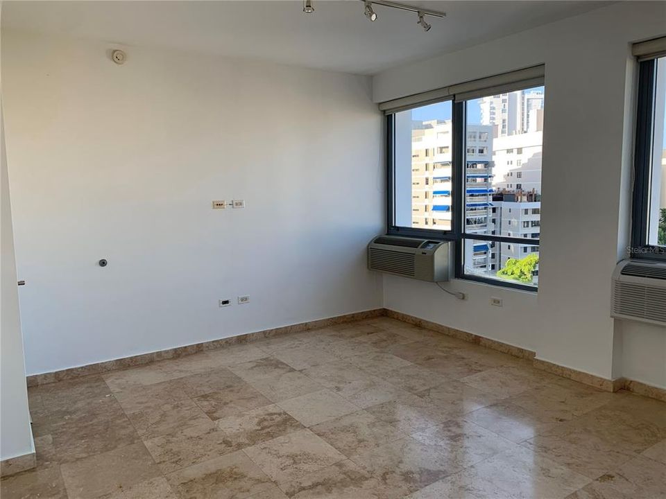 For Rent: $7,800 (4 beds, 3 baths, 2420 Square Feet)