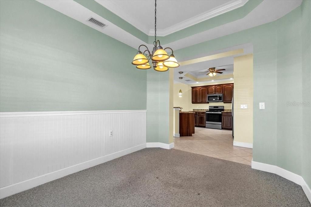 待售: $315,000 (2 贝兹, 2 浴室, 1563 平方英尺)