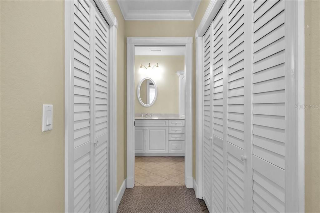 待售: $315,000 (2 贝兹, 2 浴室, 1563 平方英尺)