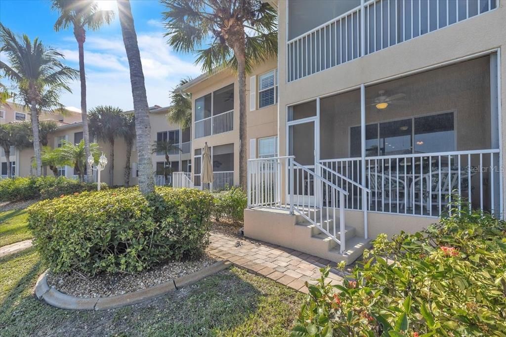 待售: $315,000 (2 贝兹, 2 浴室, 1563 平方英尺)