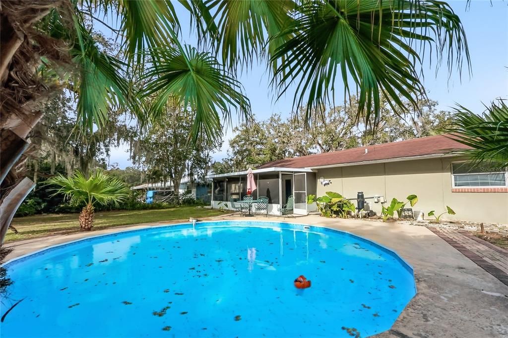 待售: $245,000 (3 贝兹, 2 浴室, 1375 平方英尺)