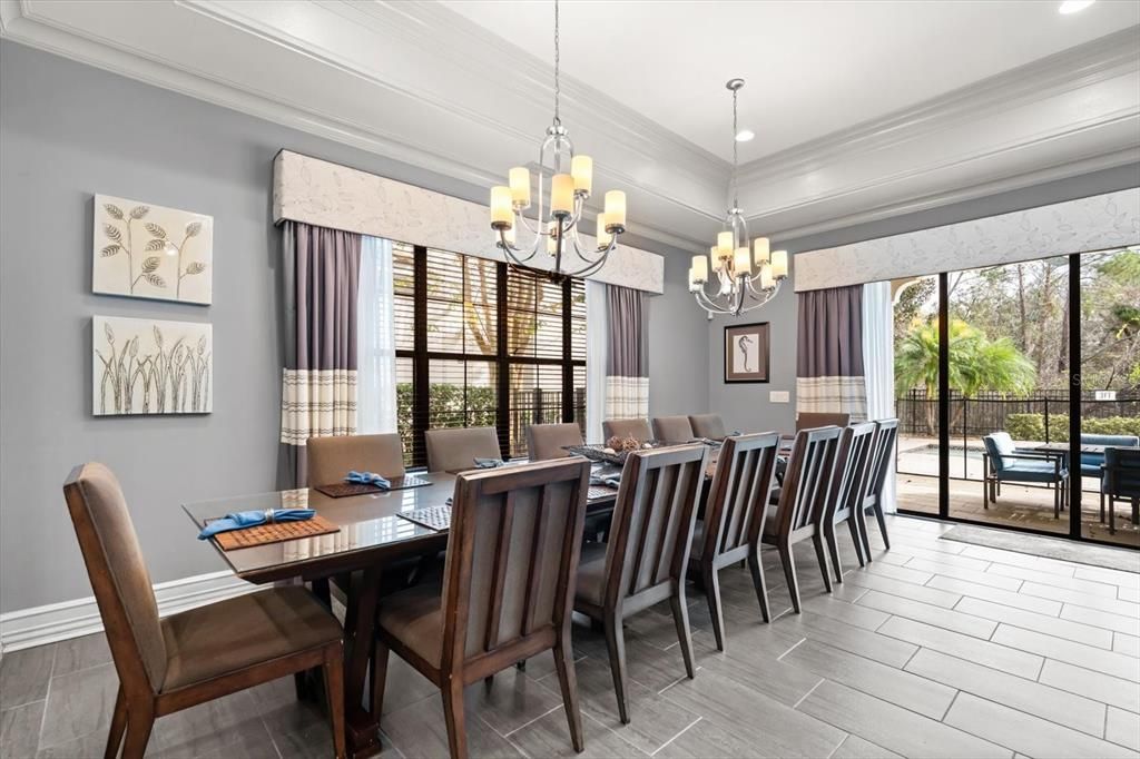 待售: $1,770,000 (8 贝兹, 8 浴室, 5591 平方英尺)