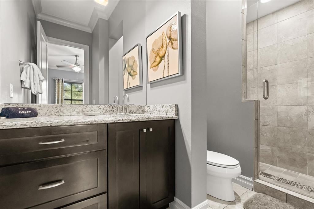 待售: $1,770,000 (8 贝兹, 8 浴室, 5591 平方英尺)