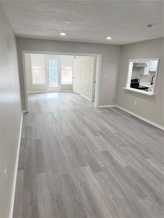 待售: $319,900 (3 贝兹, 2 浴室, 1920 平方英尺)