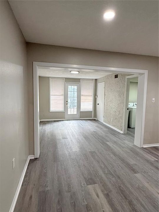 待售: $319,900 (3 贝兹, 2 浴室, 1920 平方英尺)