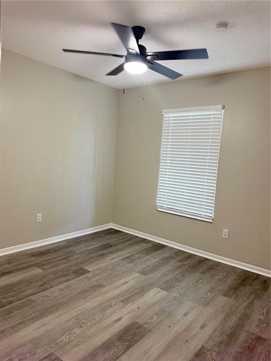 待售: $319,900 (3 贝兹, 2 浴室, 1920 平方英尺)