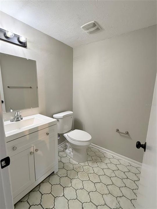 待售: $319,900 (3 贝兹, 2 浴室, 1920 平方英尺)