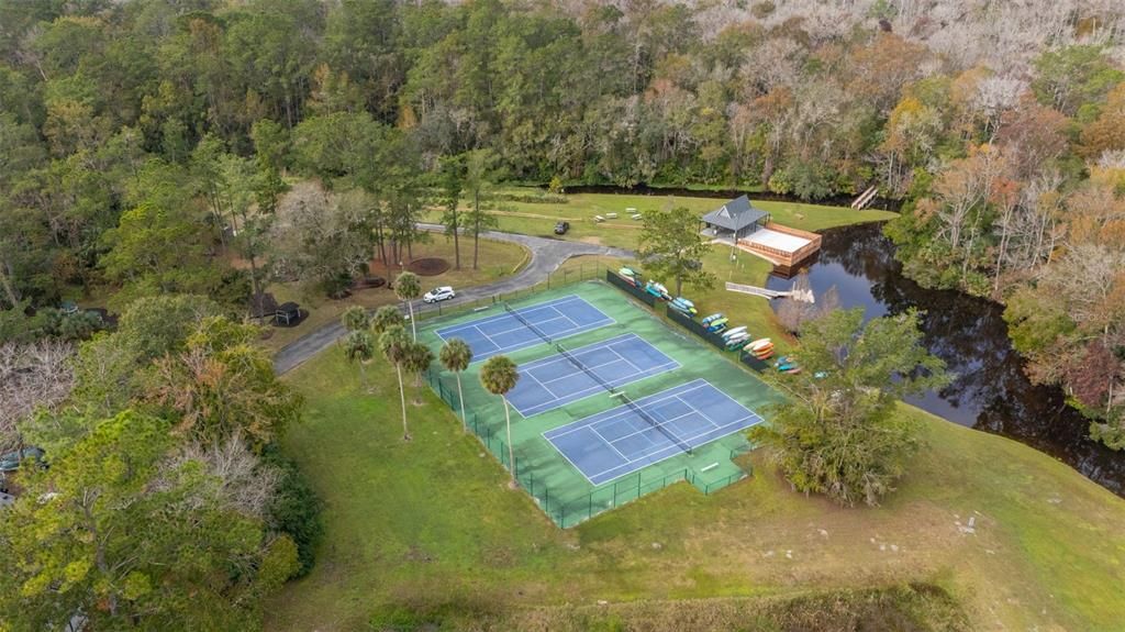 En Venta: $759,000 (4 camas, 3 baños, 2914 Pies cuadrados)