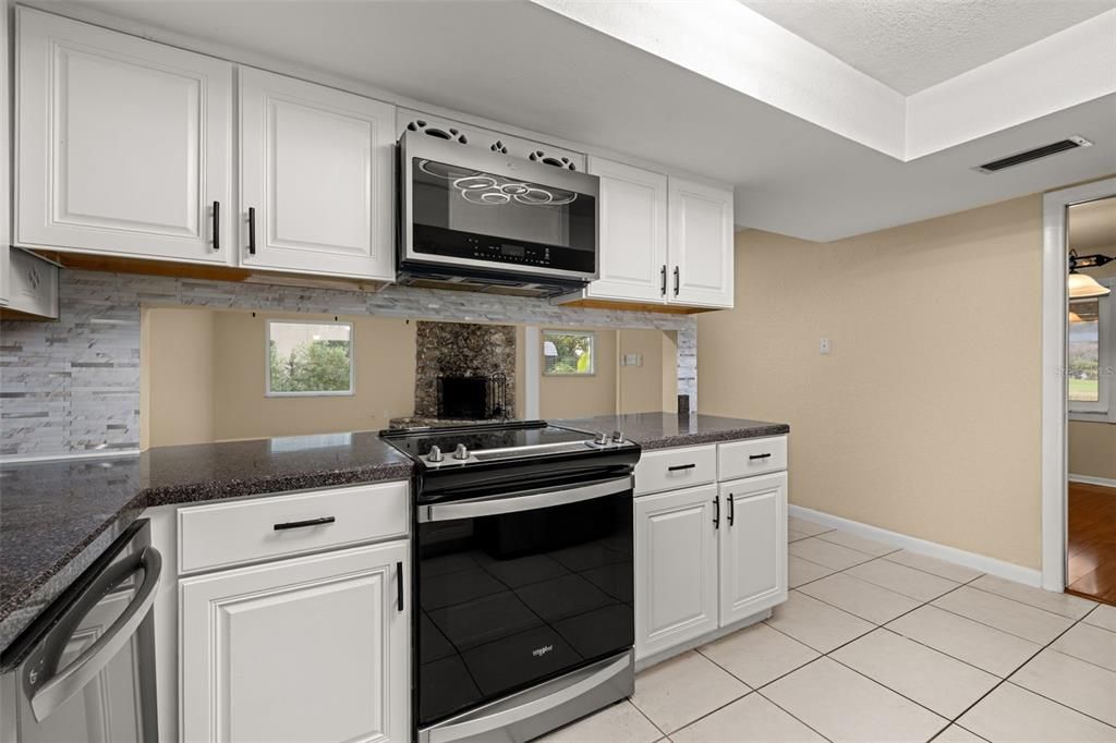 En Venta: $759,000 (4 camas, 3 baños, 2914 Pies cuadrados)