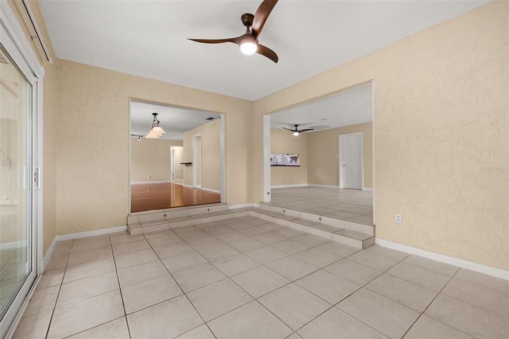 En Venta: $759,000 (4 camas, 3 baños, 2914 Pies cuadrados)