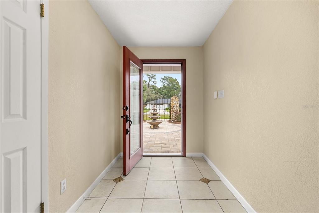 En Venta: $759,000 (4 camas, 3 baños, 2914 Pies cuadrados)