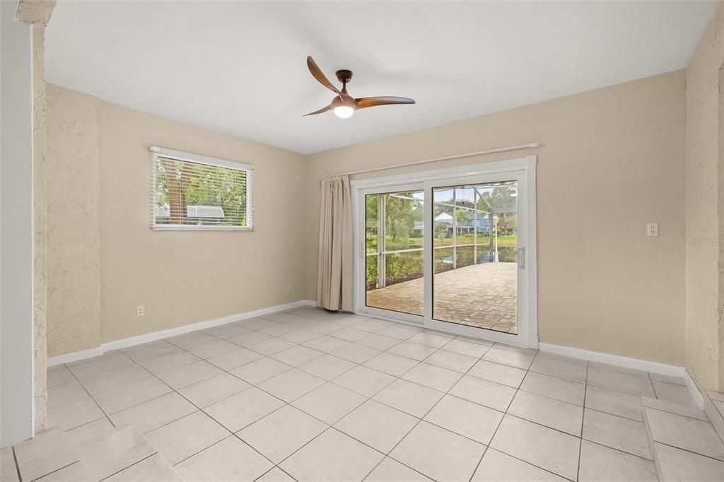 En Venta: $759,000 (4 camas, 3 baños, 2914 Pies cuadrados)