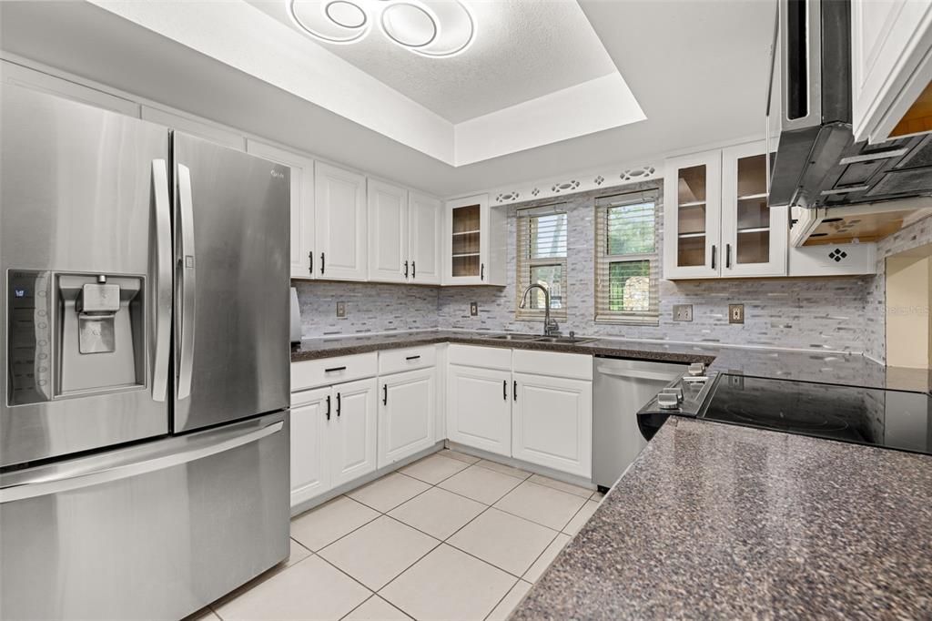 En Venta: $759,000 (4 camas, 3 baños, 2914 Pies cuadrados)