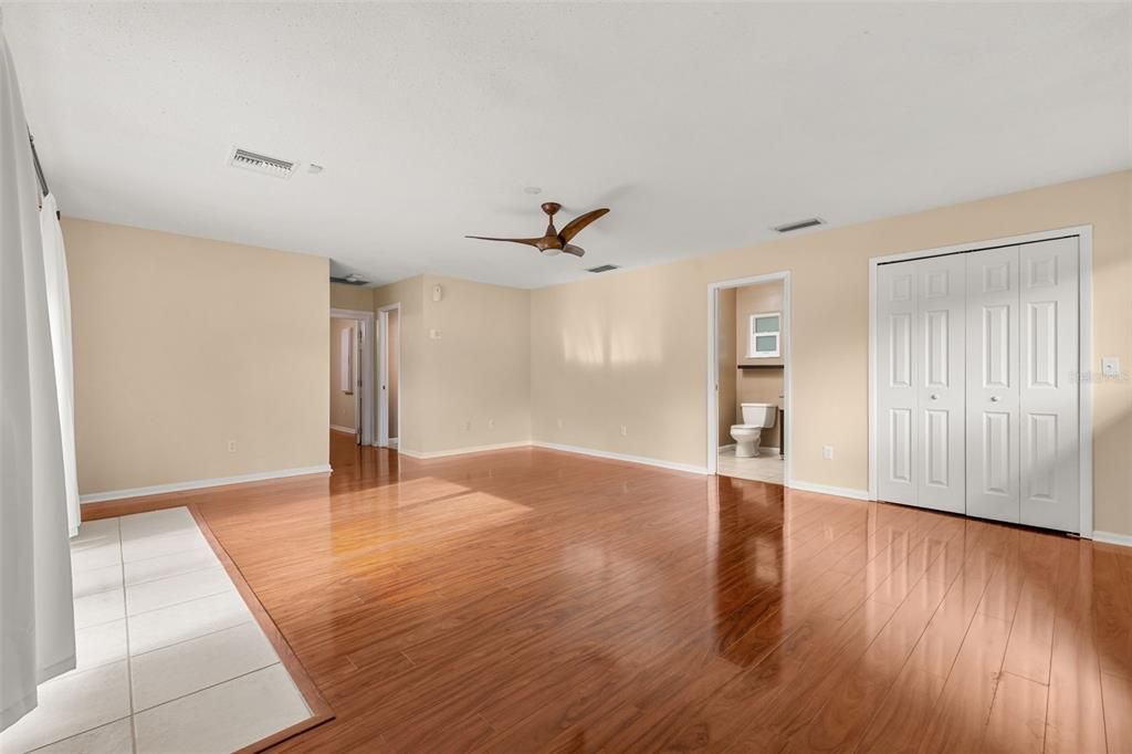 En Venta: $759,000 (4 camas, 3 baños, 2914 Pies cuadrados)