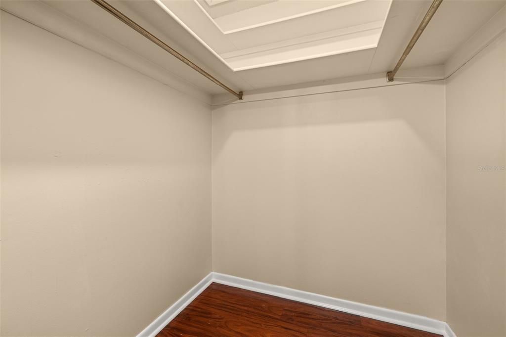 En Venta: $759,000 (4 camas, 3 baños, 2914 Pies cuadrados)