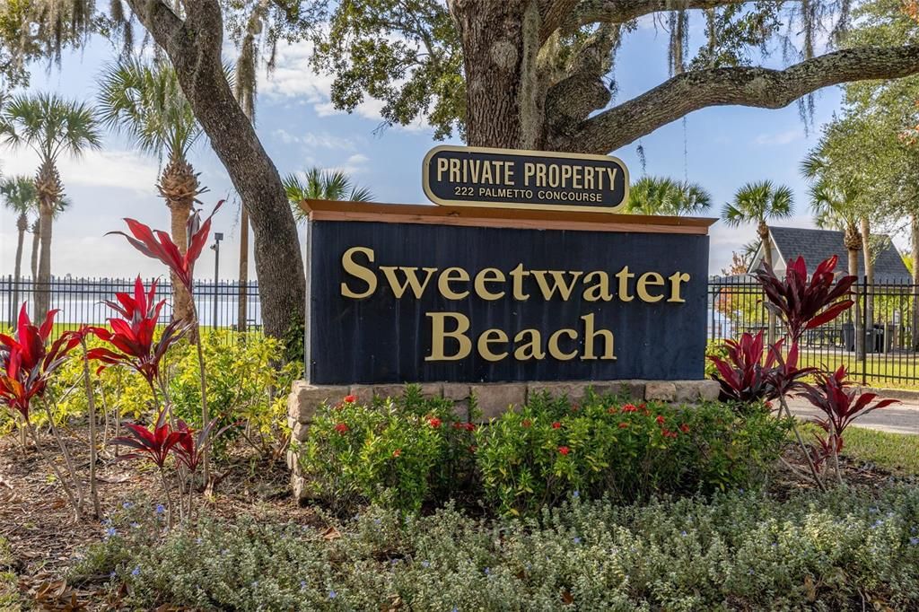 En Venta: $759,000 (4 camas, 3 baños, 2914 Pies cuadrados)