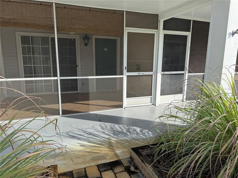 На продажу: $210,000 (1 спален, 1 ванн, 720 Квадратных фут)