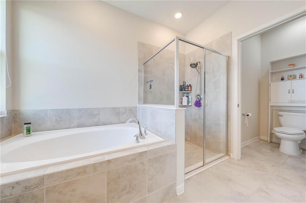 待售: $455,000 (5 贝兹, 2 浴室, 2434 平方英尺)