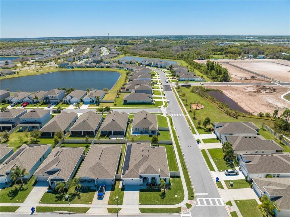 待售: $455,000 (5 贝兹, 2 浴室, 2434 平方英尺)