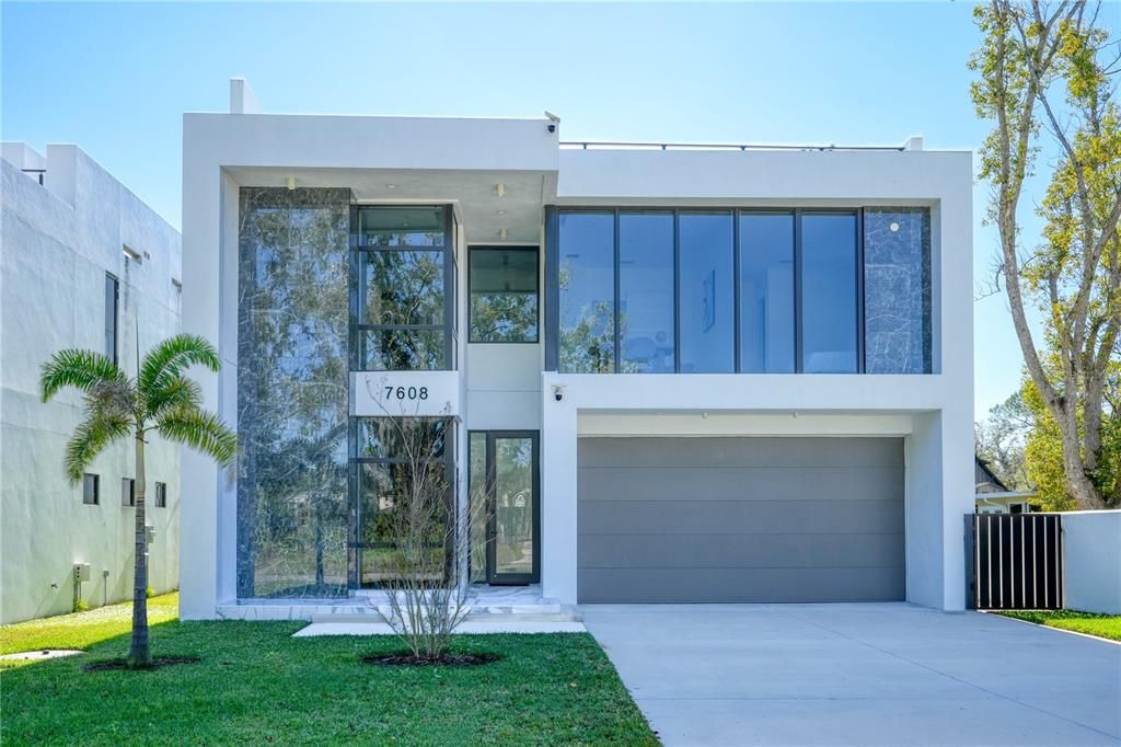 For Sale: $1,294,000 (4 beds, 4 baths, 3195 Square Feet)