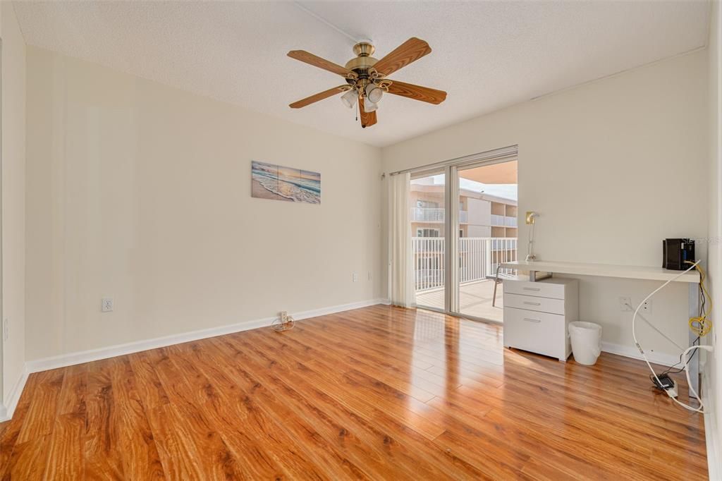 For Rent: $2,750 (2 beds, 2 baths, 1140 Square Feet)