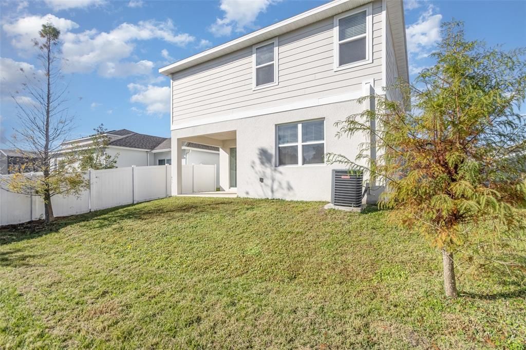 For Rent: $2,600 (4 beds, 3 baths, 2175 Square Feet)