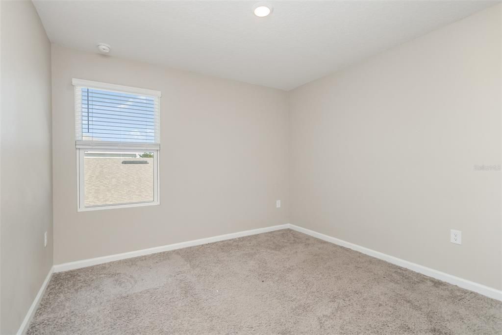 For Rent: $2,600 (4 beds, 3 baths, 2175 Square Feet)