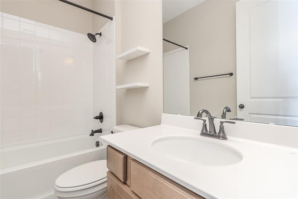 For Rent: $2,600 (4 beds, 3 baths, 2175 Square Feet)