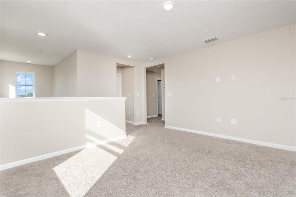 For Rent: $2,600 (4 beds, 3 baths, 2175 Square Feet)