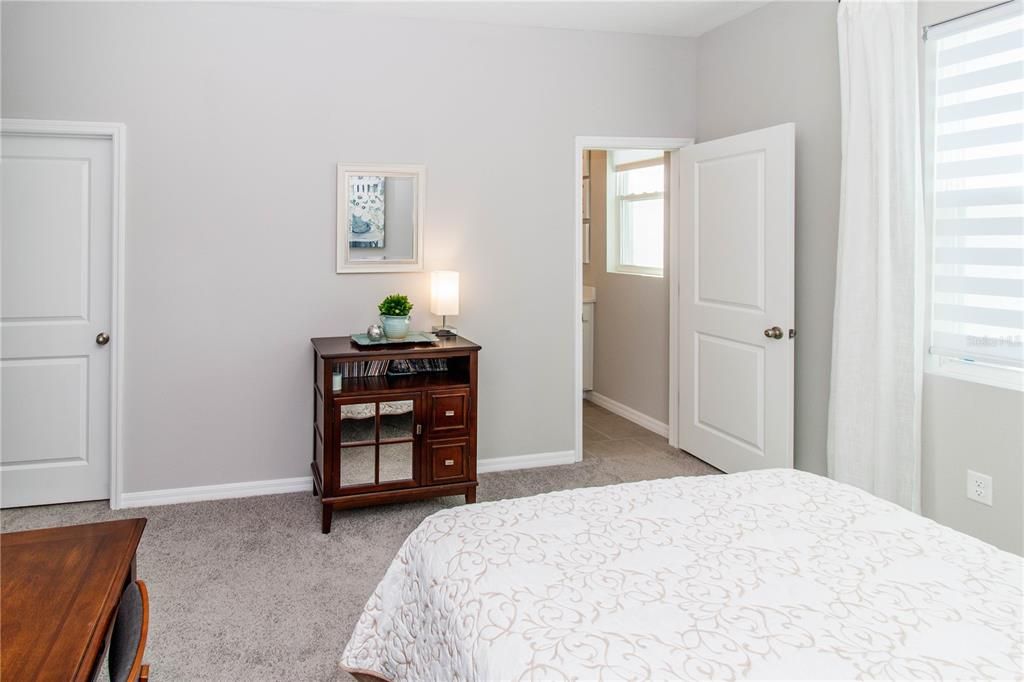 For Rent: $3,500 (4 beds, 3 baths, 2537 Square Feet)