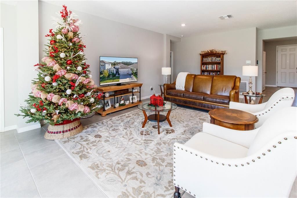 For Rent: $3,500 (4 beds, 3 baths, 2537 Square Feet)