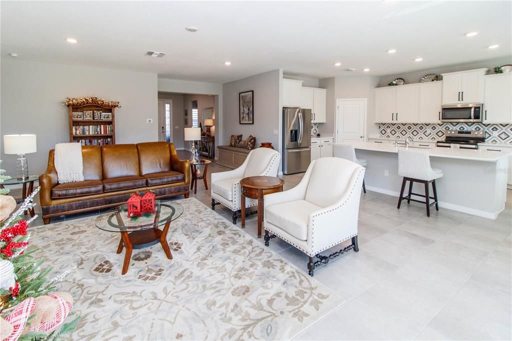 For Rent: $3,500 (4 beds, 3 baths, 2537 Square Feet)