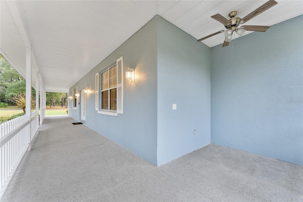 待售: $589,900 (4 贝兹, 2 浴室, 2406 平方英尺)