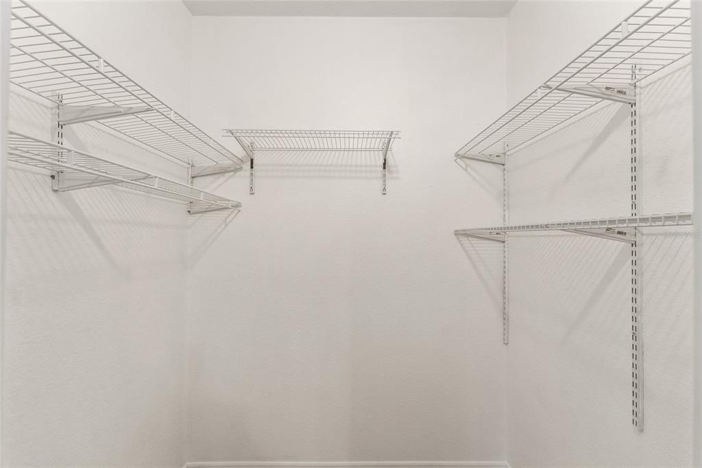 待售: $589,900 (4 贝兹, 2 浴室, 2406 平方英尺)