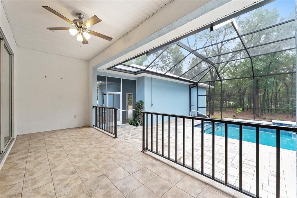 待售: $589,900 (4 贝兹, 2 浴室, 2406 平方英尺)