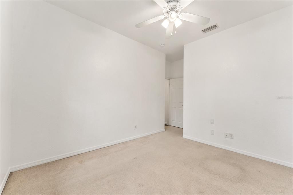 待售: $589,900 (4 贝兹, 2 浴室, 2406 平方英尺)