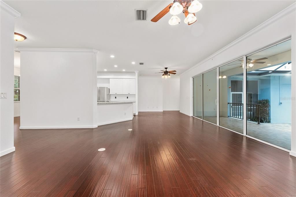 待售: $589,900 (4 贝兹, 2 浴室, 2406 平方英尺)