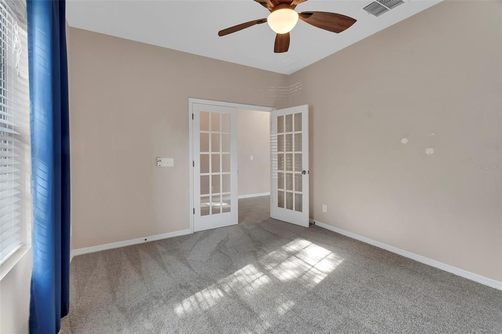 For Sale: $499,000 (4 beds, 3 baths, 2804 Square Feet)