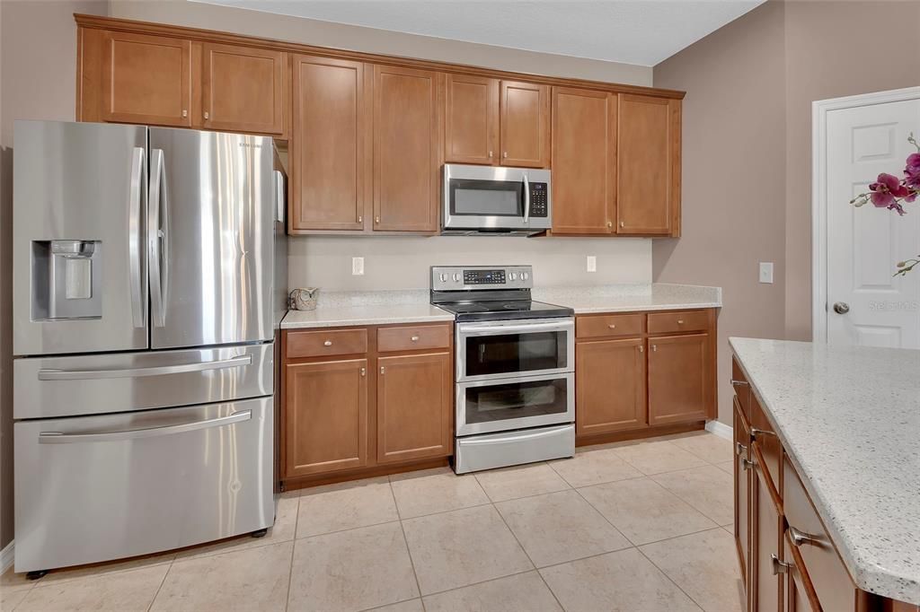 For Sale: $499,000 (4 beds, 3 baths, 2804 Square Feet)