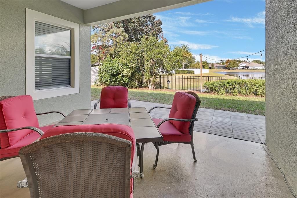 For Sale: $499,000 (4 beds, 3 baths, 2804 Square Feet)