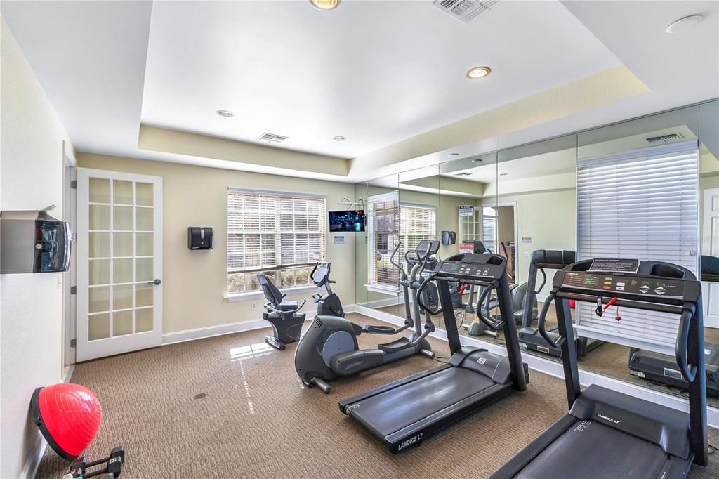 For Sale: $189,700 (2 beds, 2 baths, 1261 Square Feet)