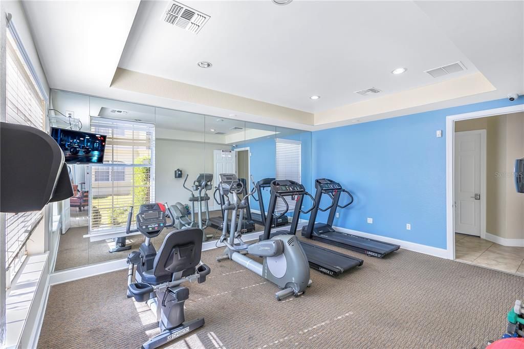 For Sale: $189,700 (2 beds, 2 baths, 1261 Square Feet)