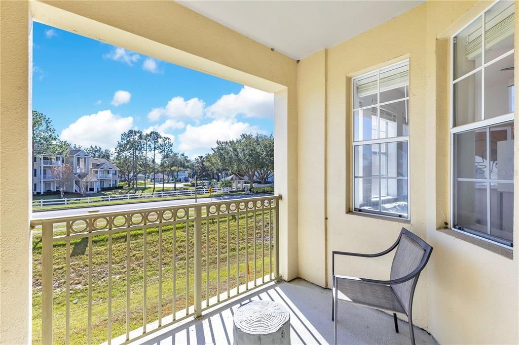 For Sale: $189,700 (2 beds, 2 baths, 1261 Square Feet)