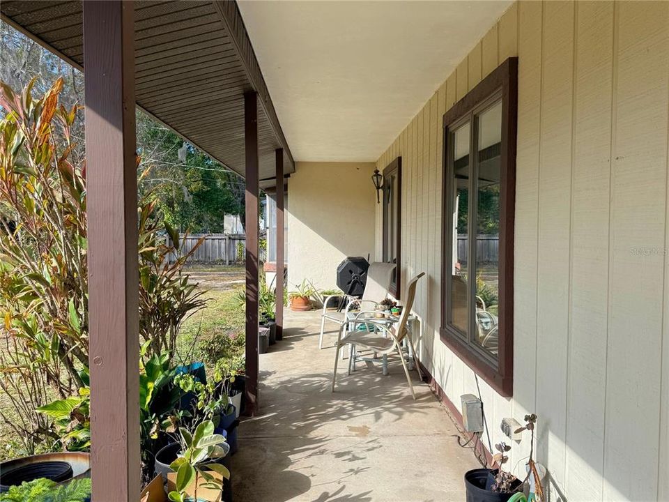 En Venta: $348,000 (3 camas, 2 baños, 2315 Pies cuadrados)