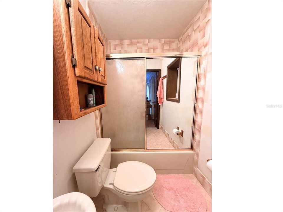 En Venta: $348,000 (3 camas, 2 baños, 2315 Pies cuadrados)