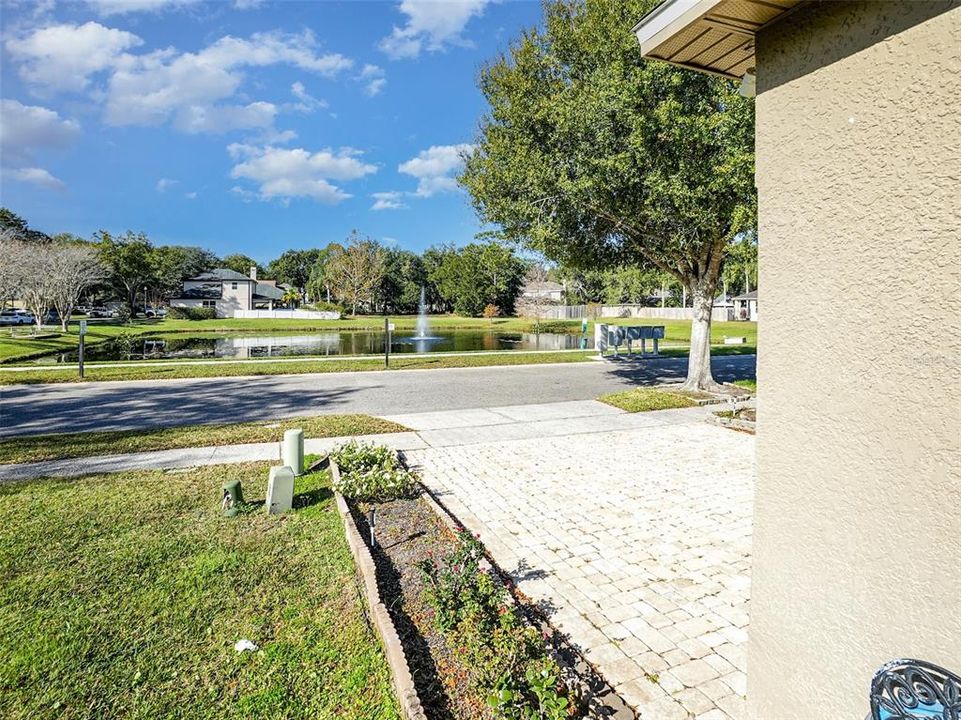 На продажу: $428,000 (4 спален, 2 ванн, 1952 Квадратных фут)