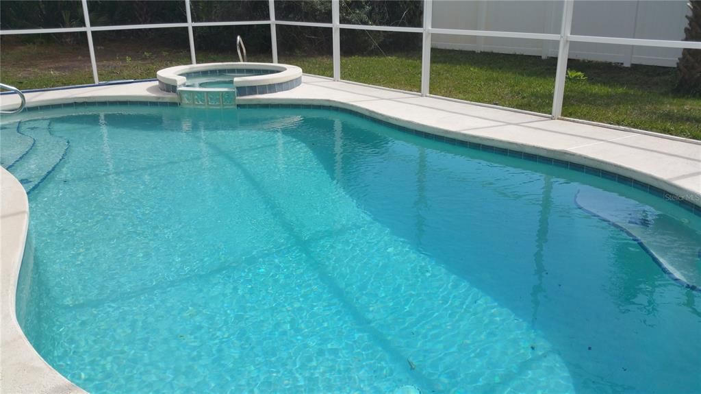 出租: $2,500 (3 贝兹, 2 浴室, 1665 平方英尺)